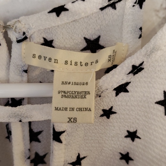 Long sleeve cold shoulder top by seven sisters - Picture 3 of 5